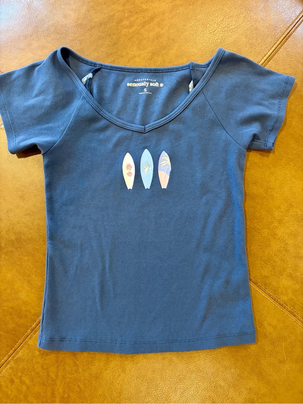 Areopostle Top with Pastel Surfboards - Picture 2 of 5